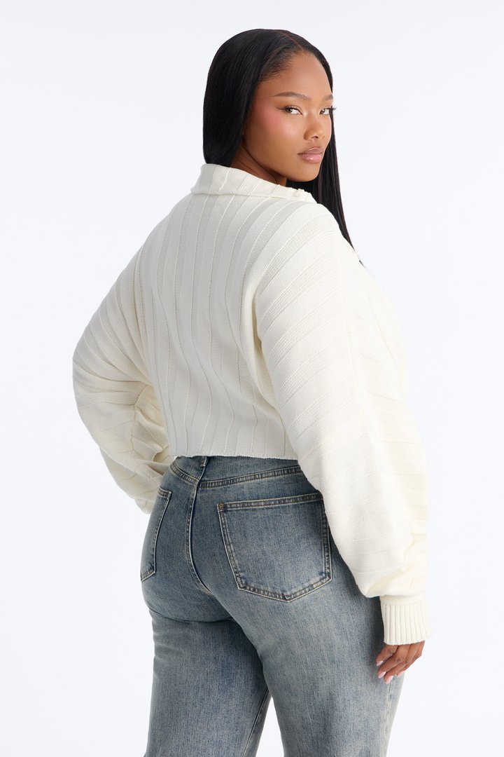 Cozy Girl Zip Front Cropped Cardigan Sweater - White