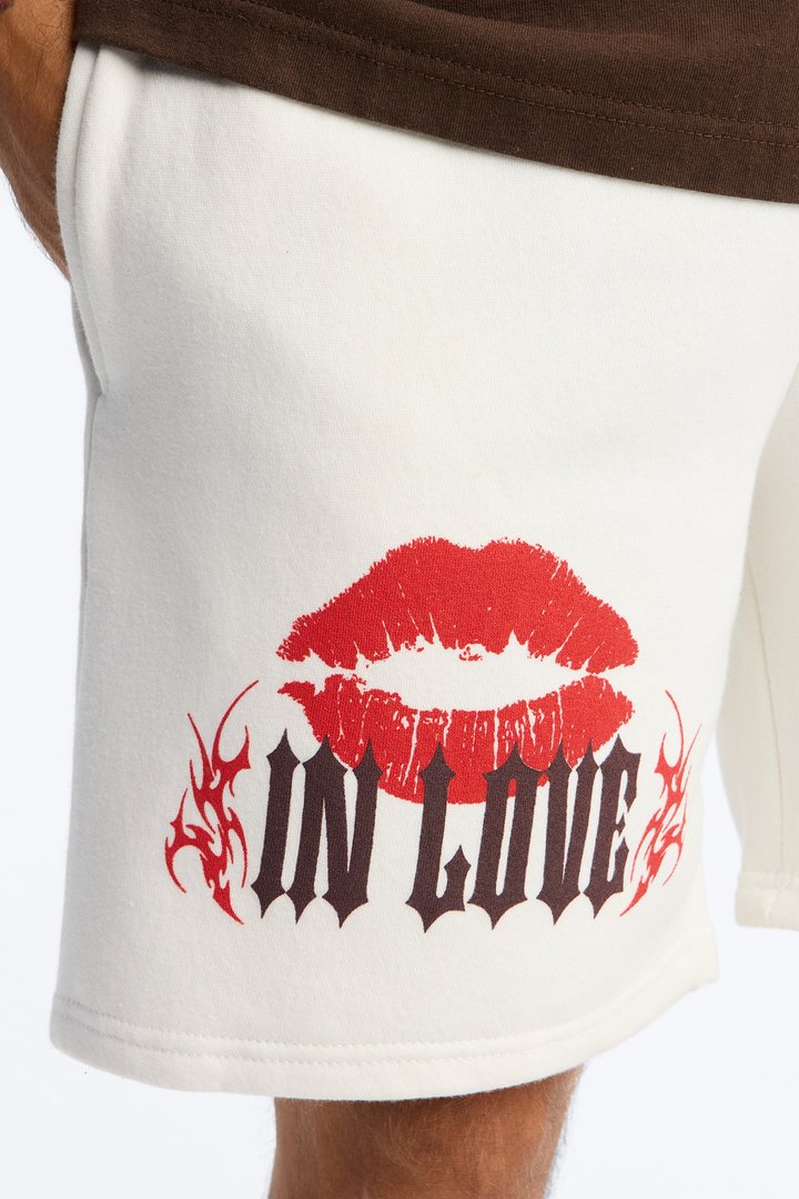 Kisses From My Love Relaxed Sweat Short - Cream/combo