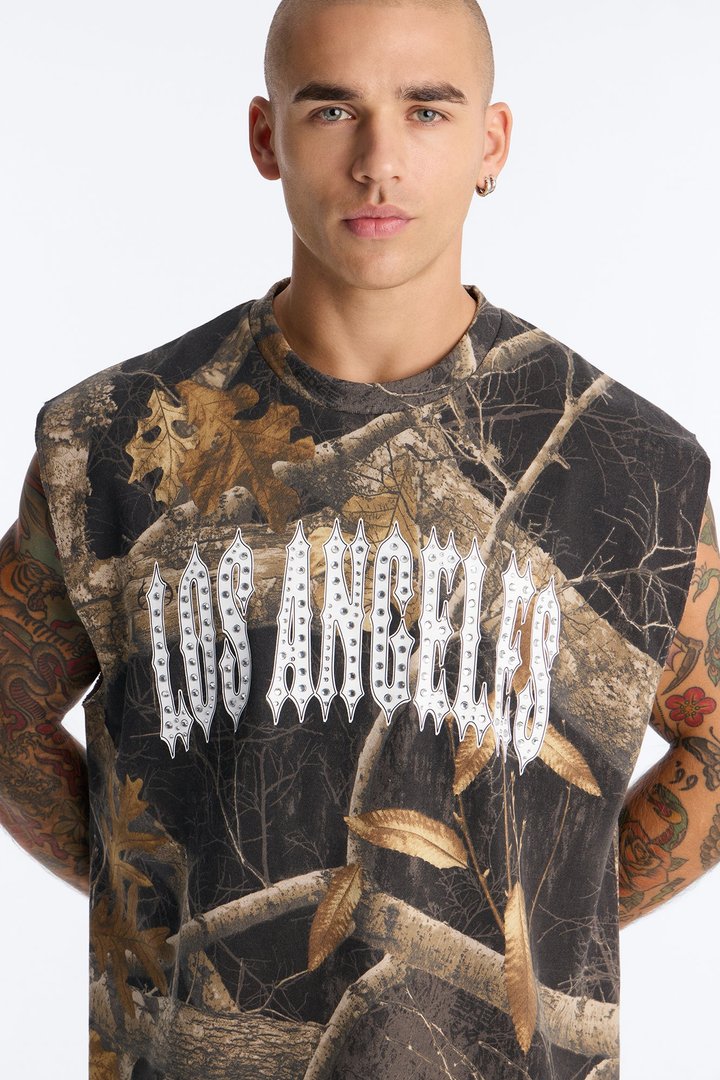 Real Tree Shadow Los Angeles Rhinestone Fleece Muscle Tee - Camouflage