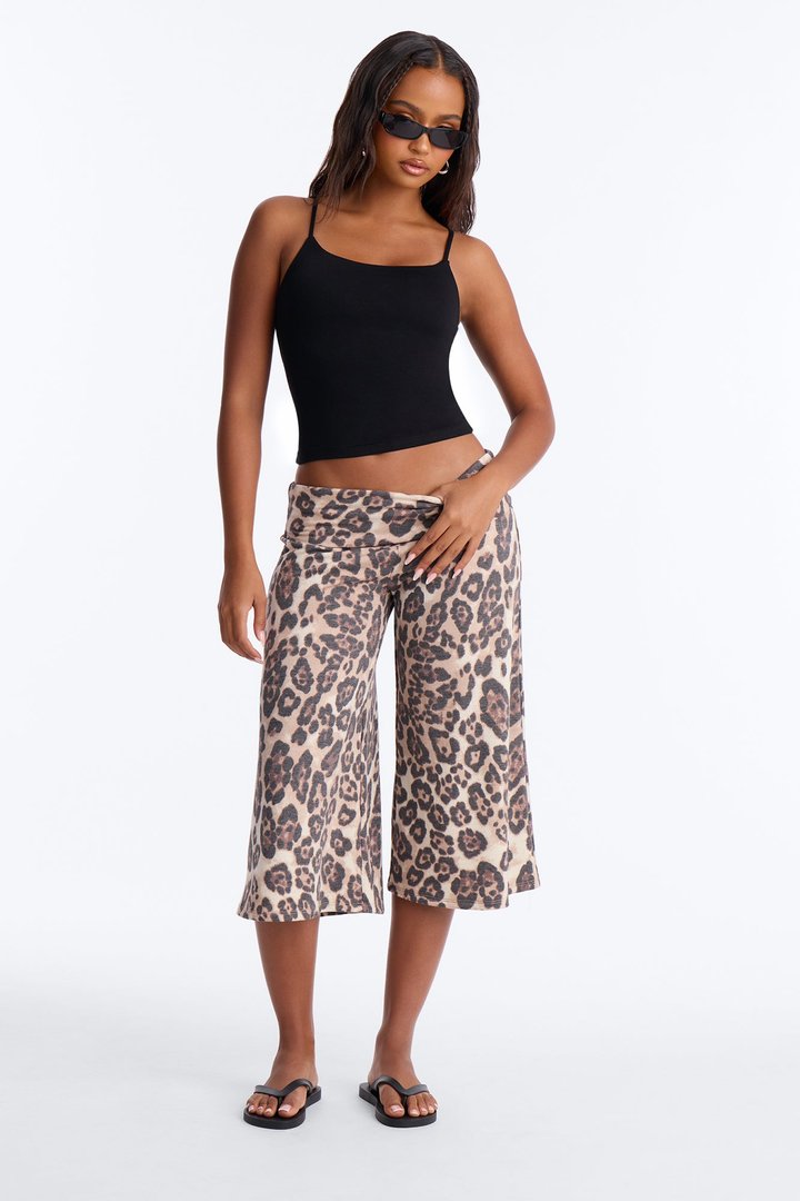 Kiki Leopard Low Rise Foldover Gaucho Pant - Leopard