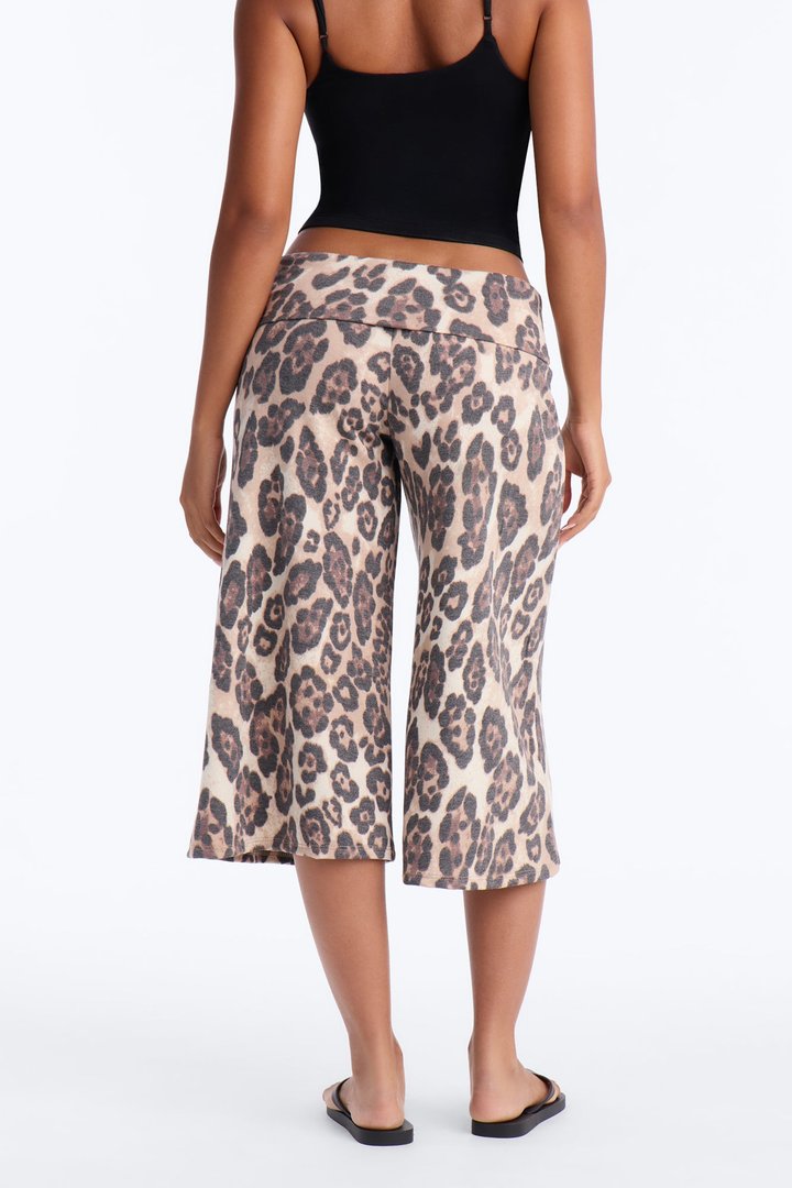 Kiki Leopard Low Rise Foldover Gaucho Pant - Leopard