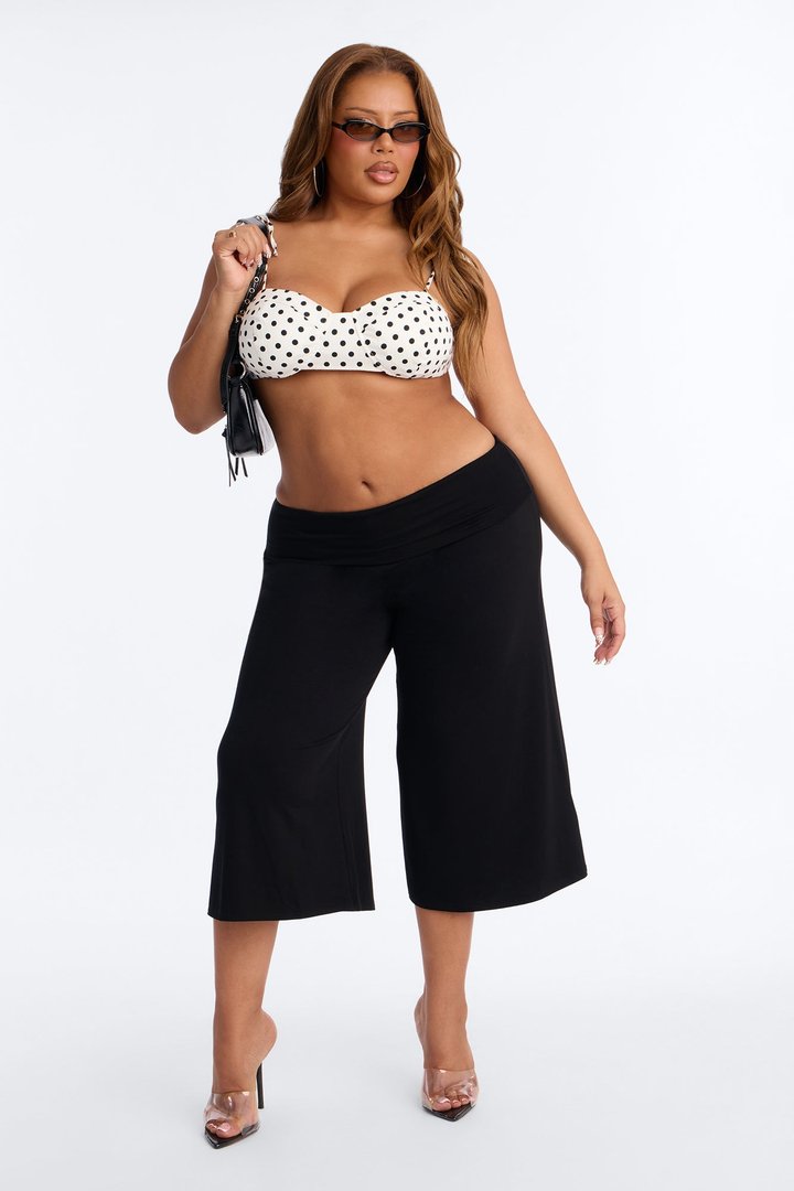 Kiki Low Rise Foldover Gaucho Pant - Black