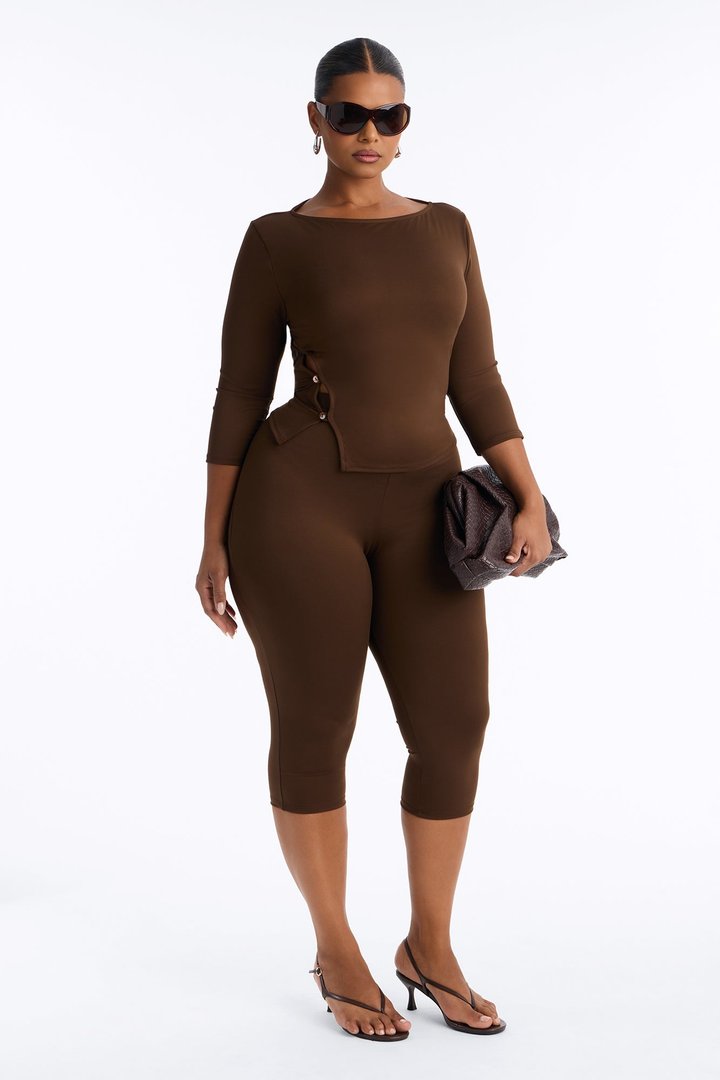 Maria Boat Neck Capri Set - Chocolate