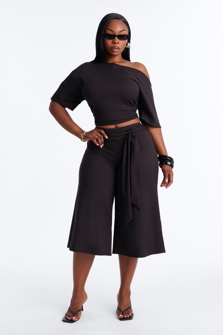 Amelie Tie Front Gaucho Pant Set - Black