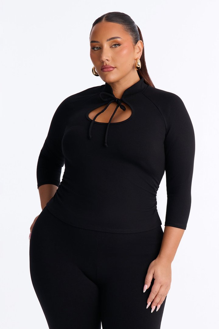 Payton Keyhole 3/4 Sleeve Capri Set - Black