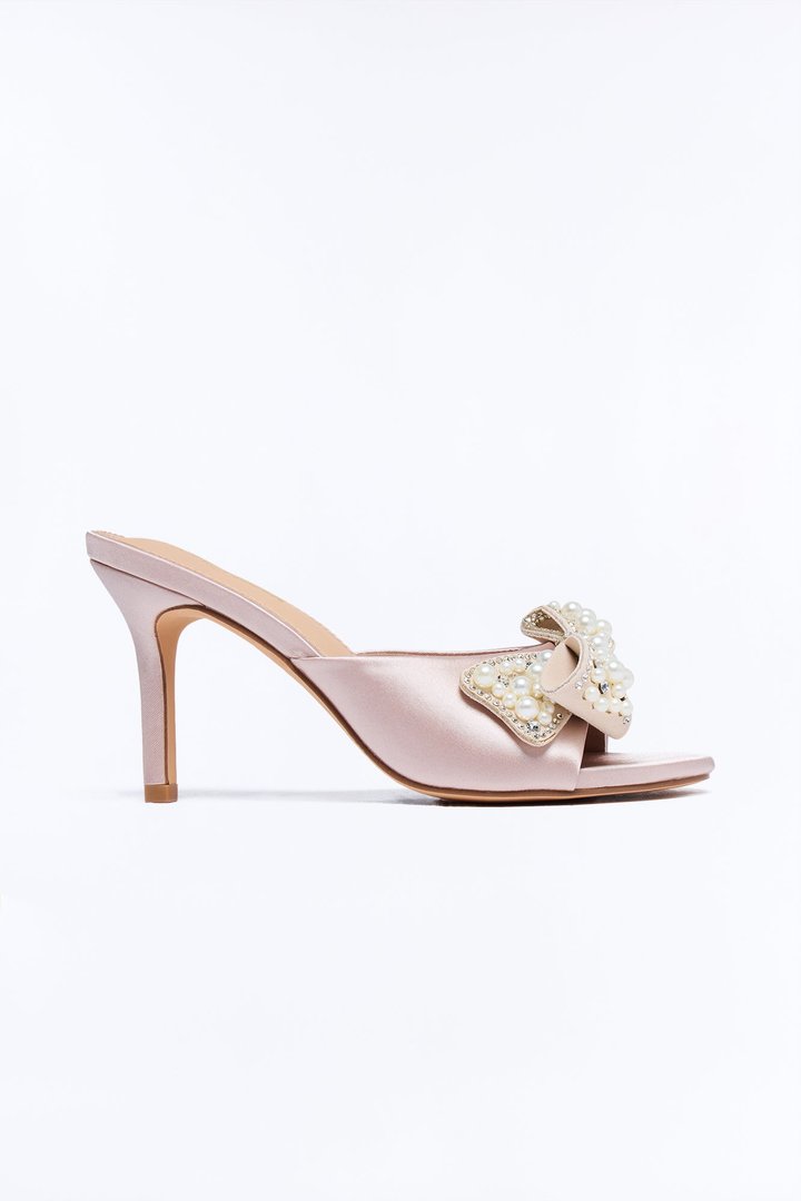 Get Into It Embellished Bow Heels - Nude