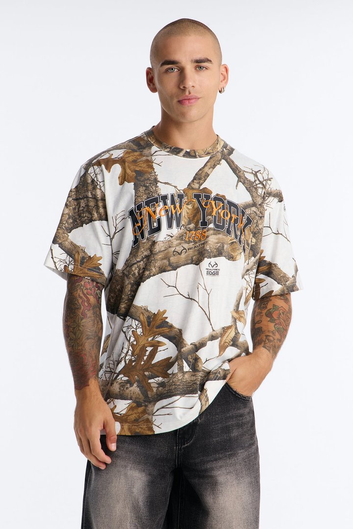 Real Tree New York Snow Embroidery Short Sleeve Tee - Camouflage