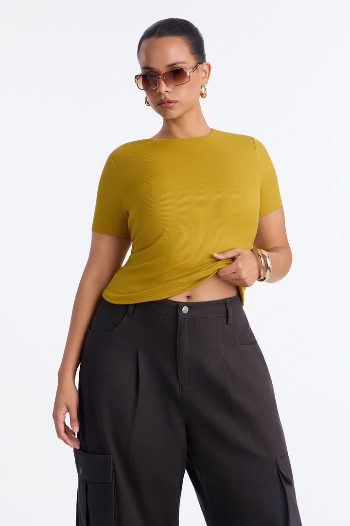 Chloe Crew Neck Short Sleeve Tee - Honey