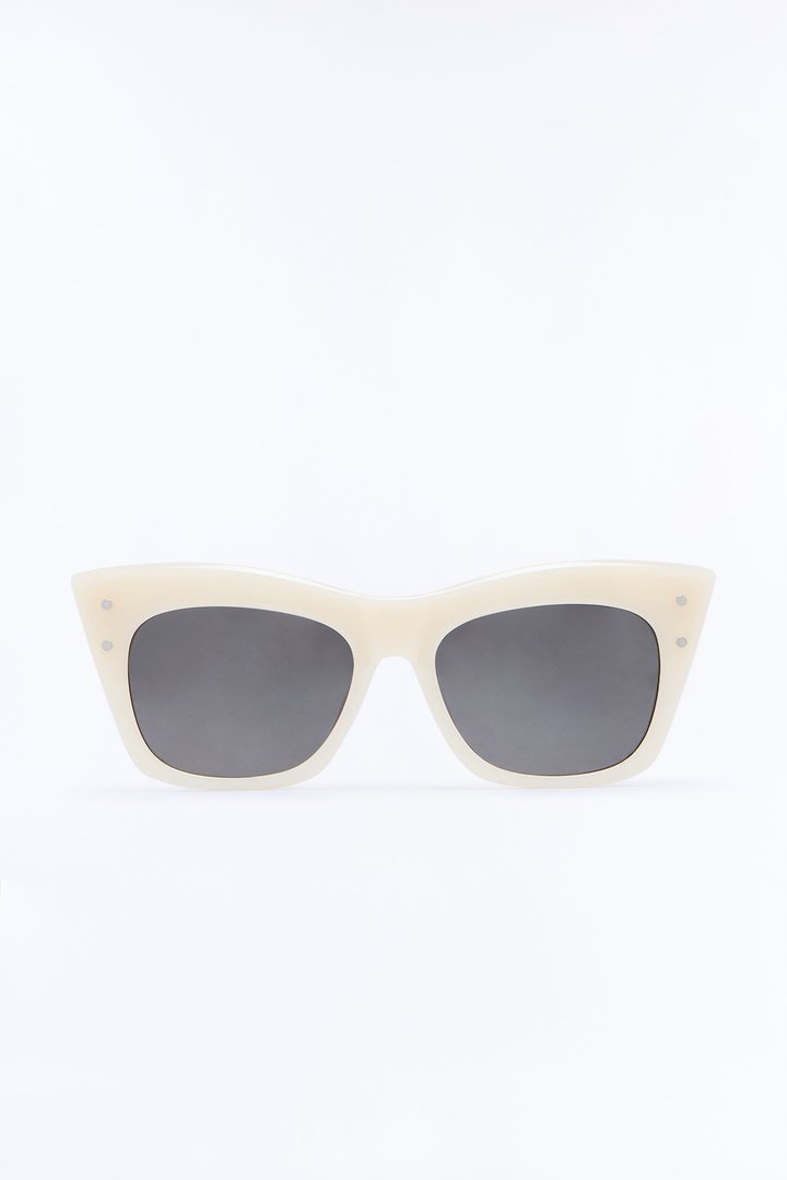 Lip Service Sunglasses - Ivory