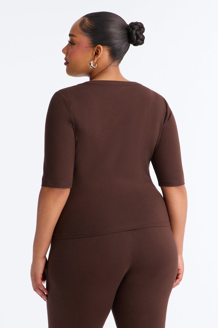 Quinn 3/4 Sleeve Scoop Neck Top - Chocolate