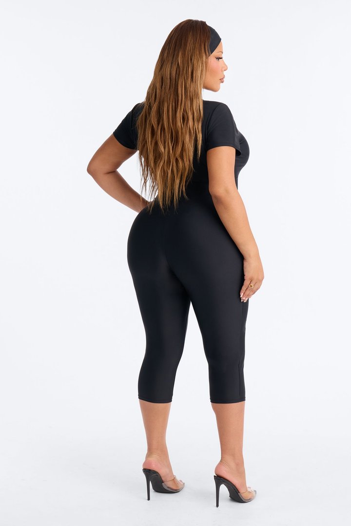 Mia Plunge Neck 2 piece Capri Jumpsuit - Black