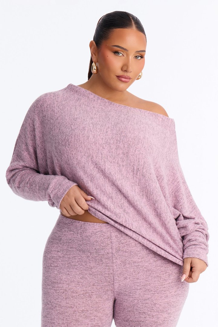 Clara Off Shoulder Hacci Capri Set - Pink