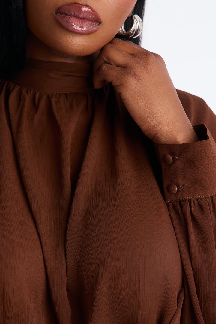 Aleana Cropped Chiffon Blouse - Brown