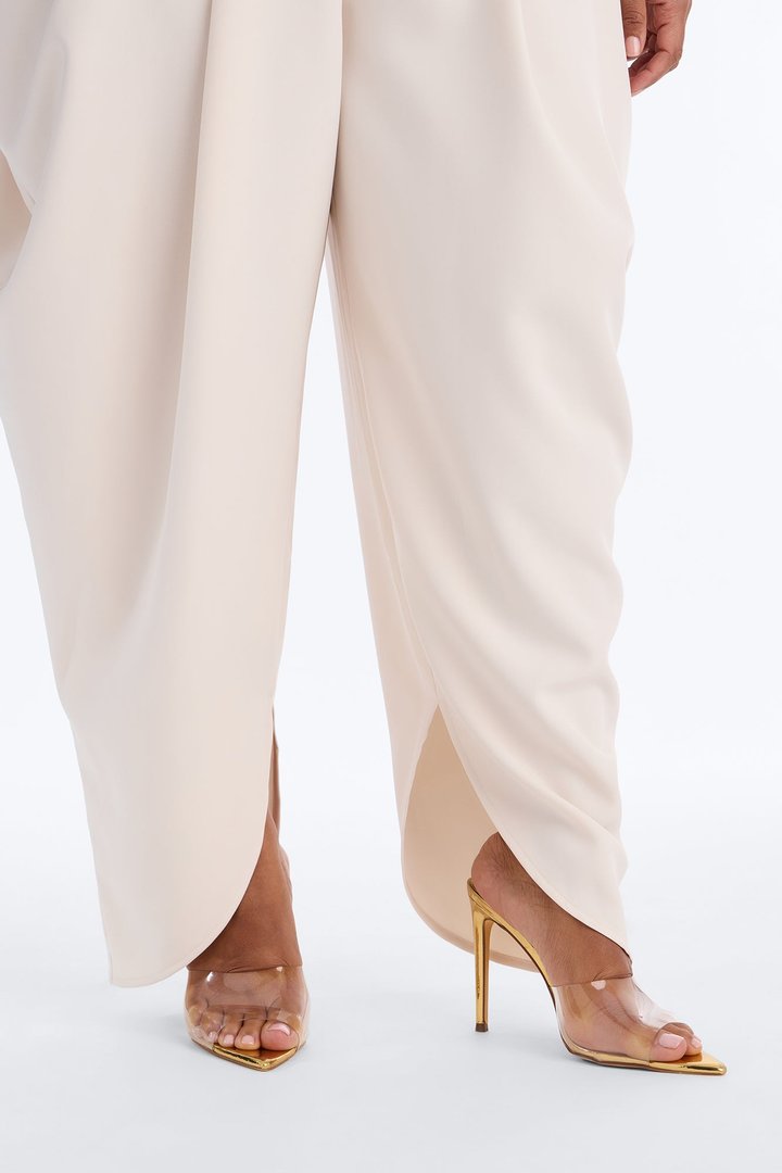 Boheme High Waisted Flowy Pleated Barrel Leg Trouser - Ivory