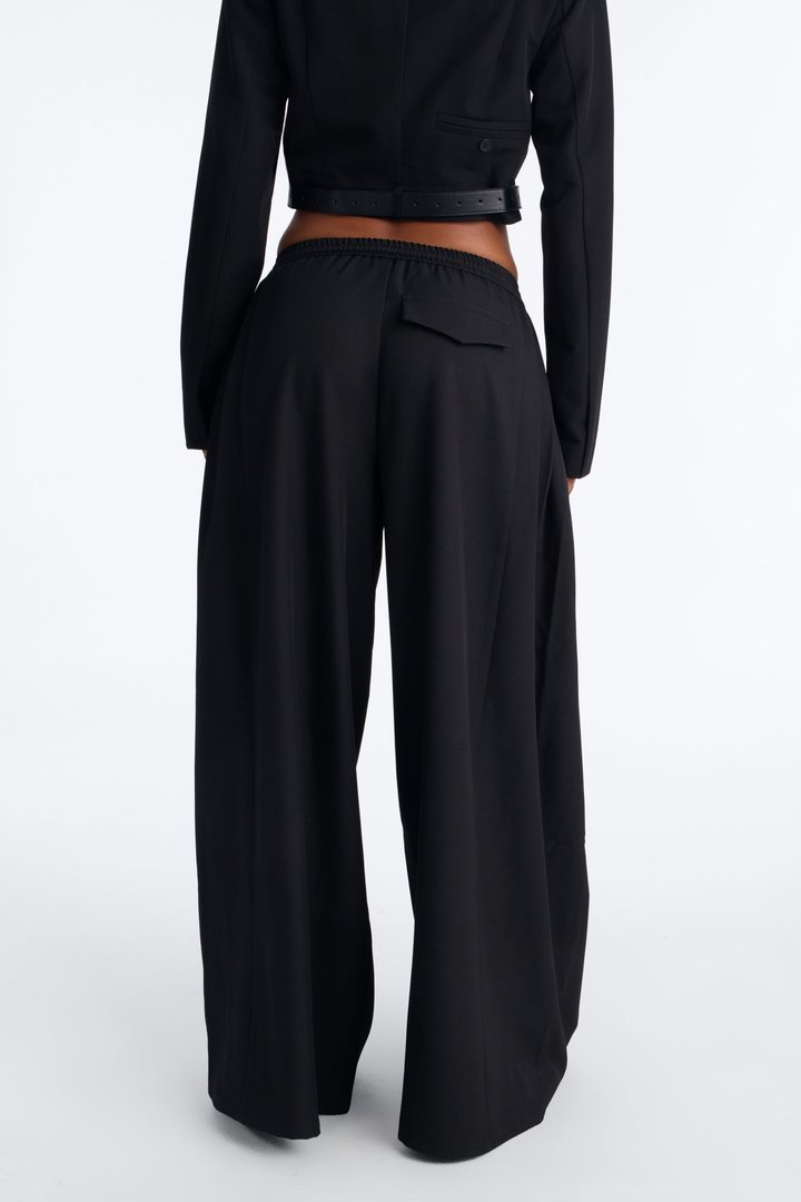 Heidi High Rise Wide Leg Pleated Drawstring Trouser - Black