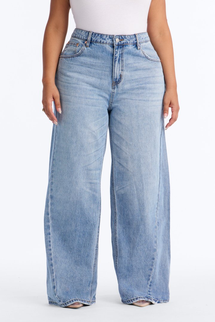 Chicago Edition Non Stretch Wide Leg Jeans - Medium Wash