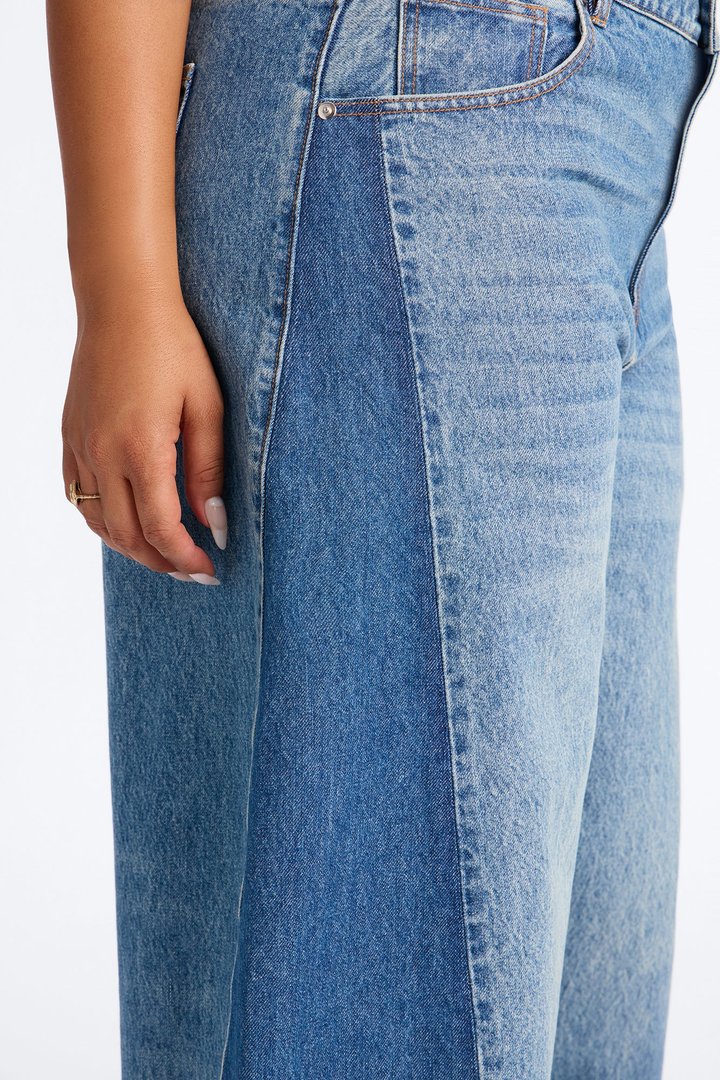 London Edition Two Tone Wide Leg Jeans - Medium Wash