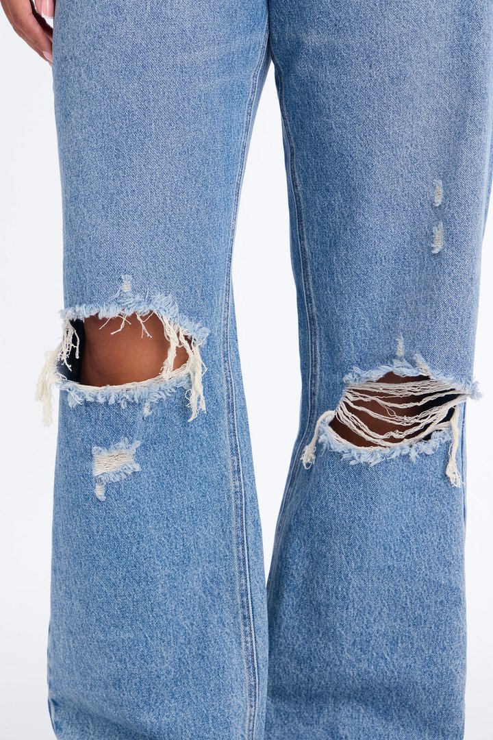 Malibu High Rise Ripped Straight Leg Jeans - Medium Wash