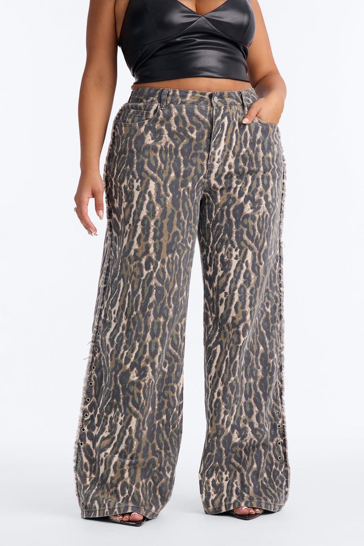 Stay Fierce Low Rise Grommet Trim Pant - Leopard
