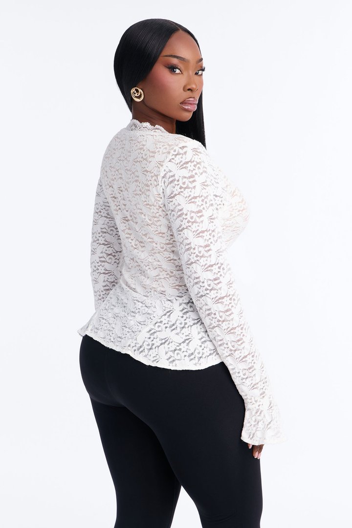 Sydney Lace Scoop Neck Long Sleeve Top - White