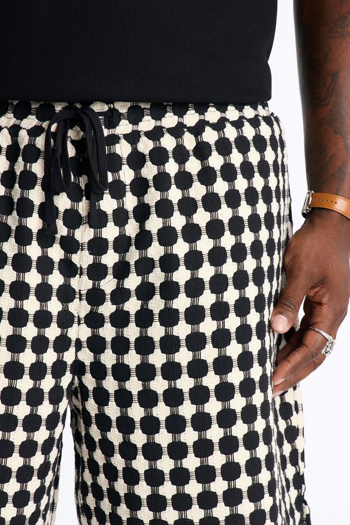 Relaxed Weaved Jacquard Short - Black