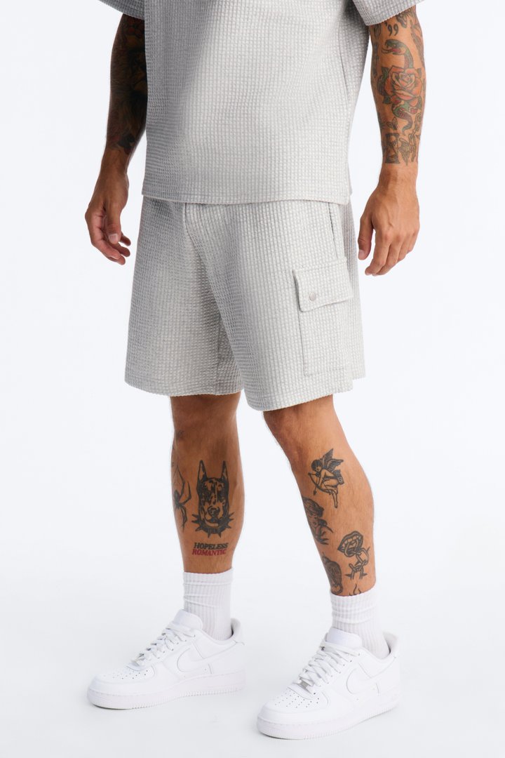 Relaxed Waffle Cargo Short - Grey