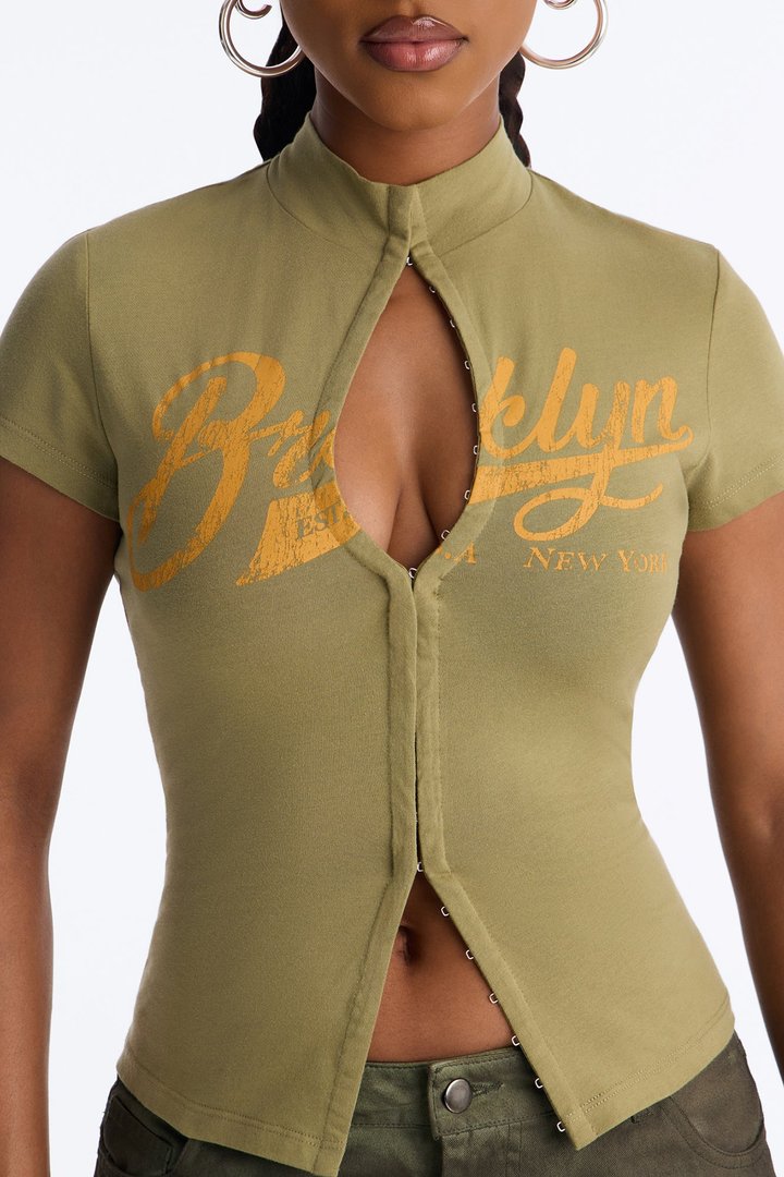 Brooklyn Fitted Hook And Eye Top - Olive
