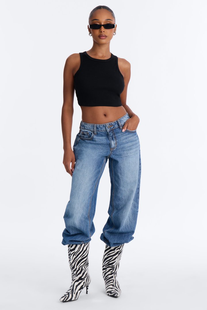 Layton Low Waist Slouchy Baggy Jeans - Medium Wash