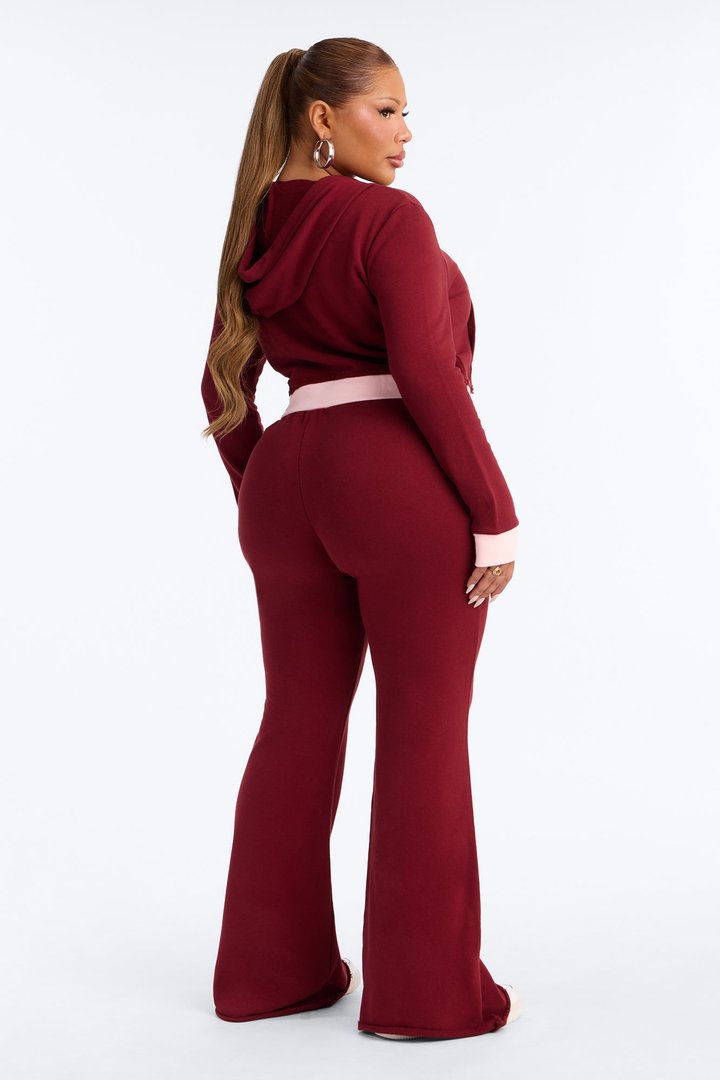 Keeping Up With Me Pant Set - Burgundy