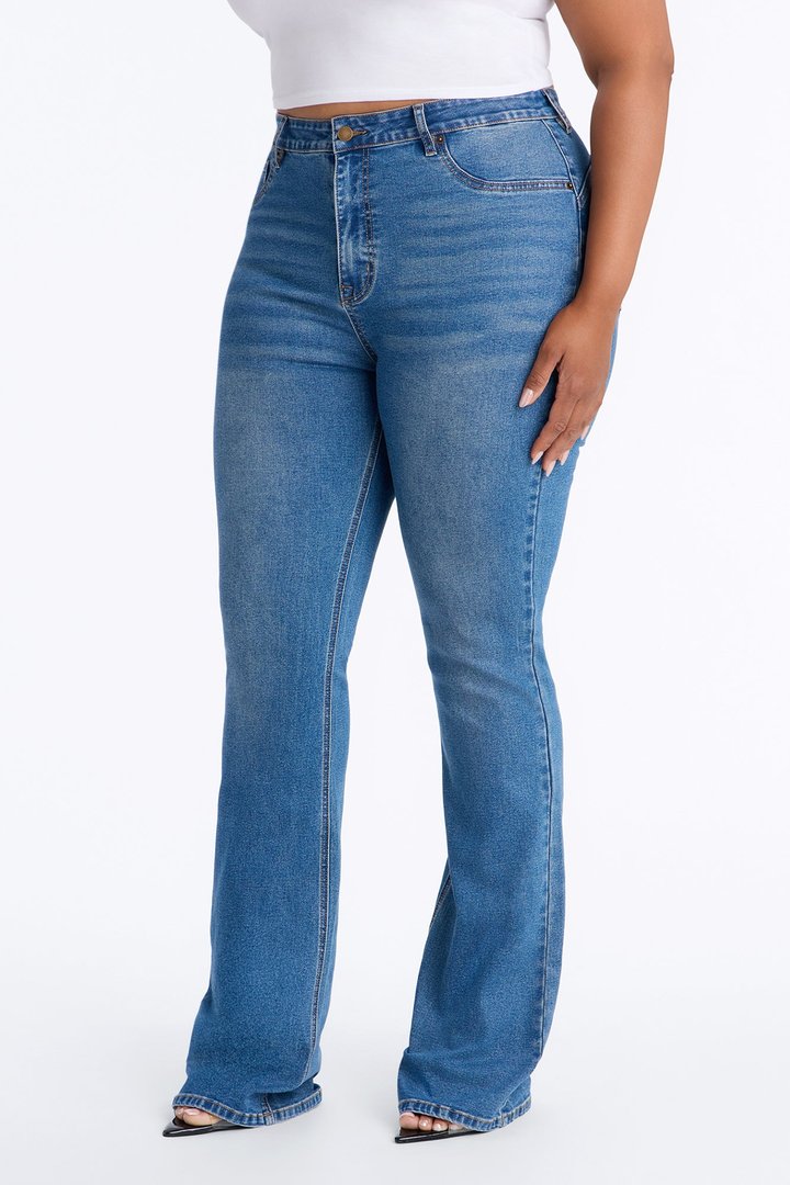 Tall Tucson Booty Lifting Stretch Bootcut Jeans - Medium Wash