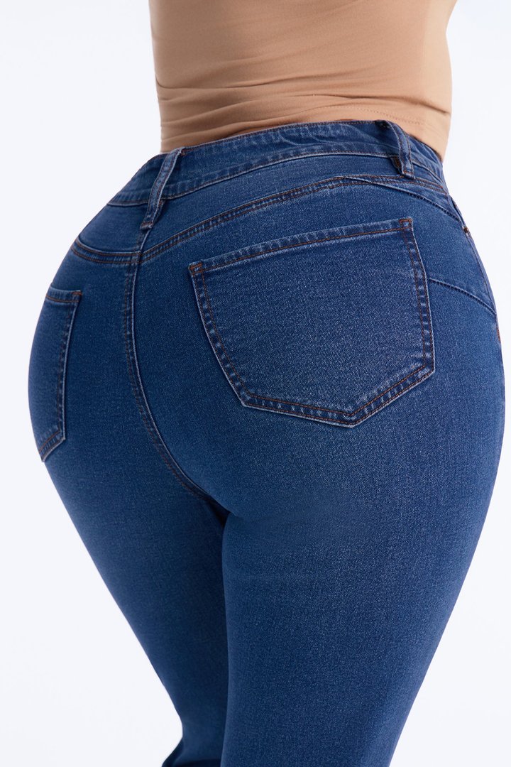 Petite Vibe Check Curvy Stretch Skinny Jeans - Dark Wash