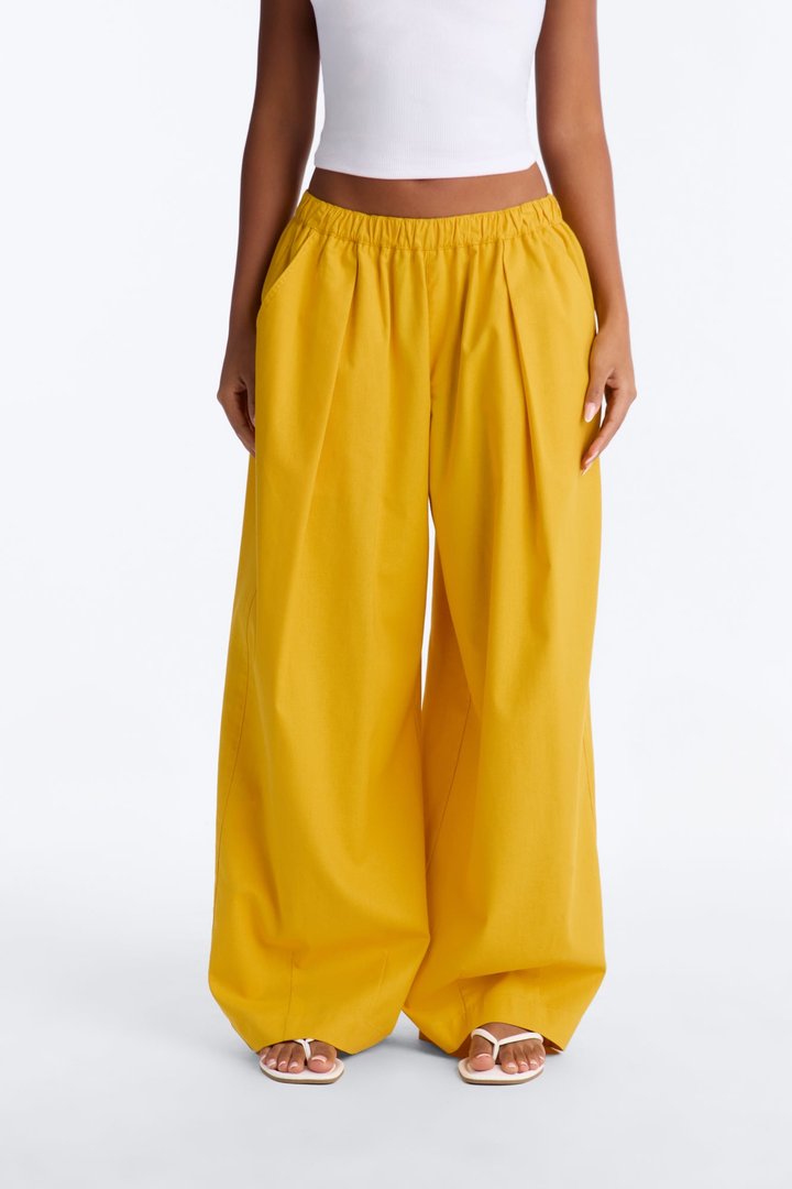 Brandi Low Rise Pull On Wide Leg Pant - Mustard