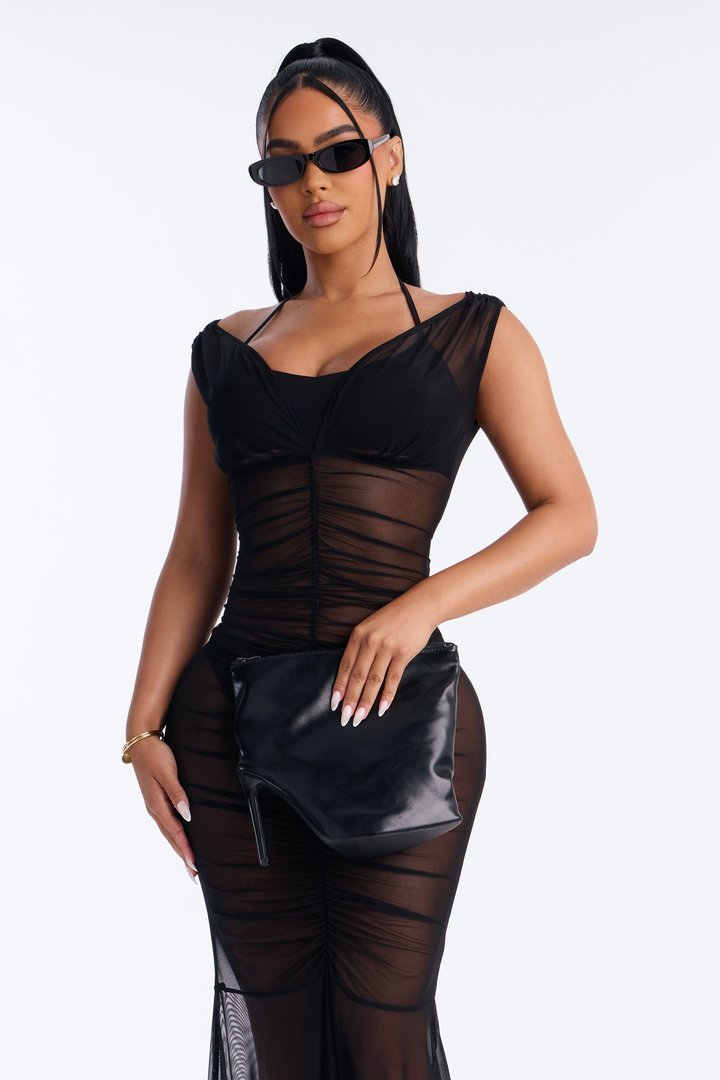 Sole Mate Faux Leather Clutch - Black