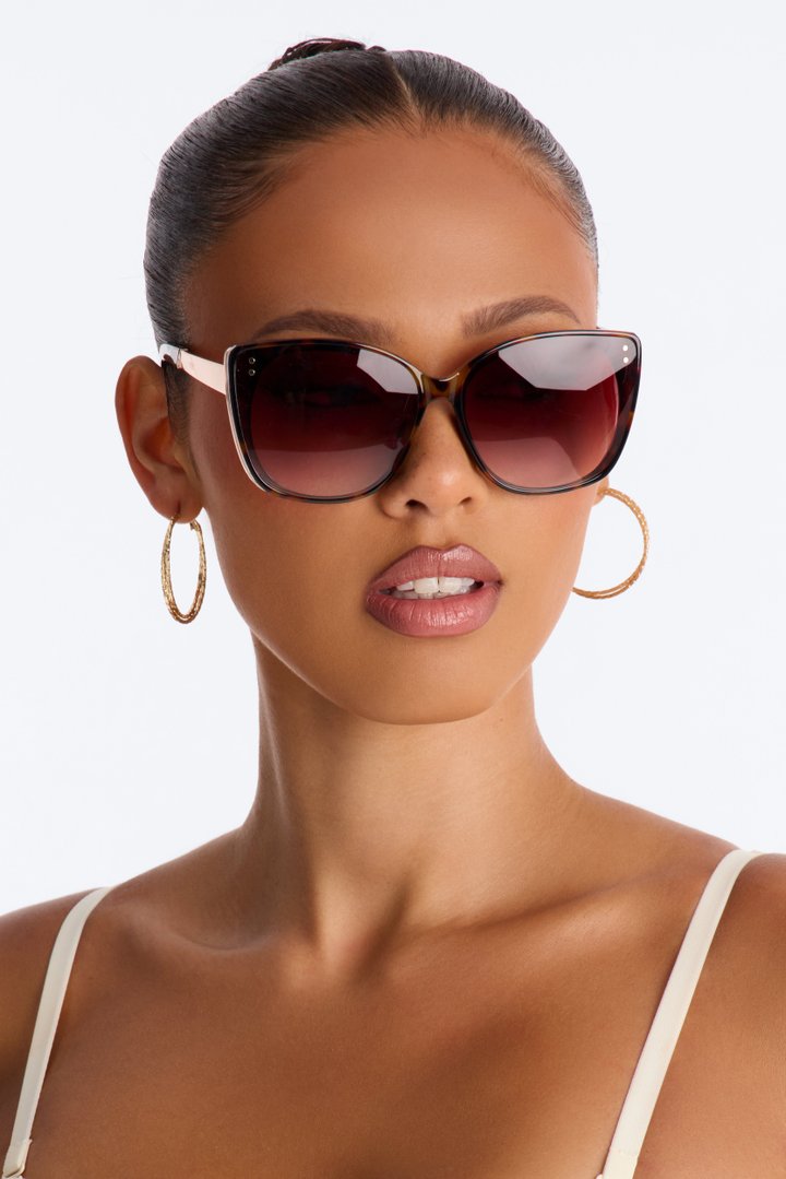 Above The Horizon Sunglasses - Tortoise