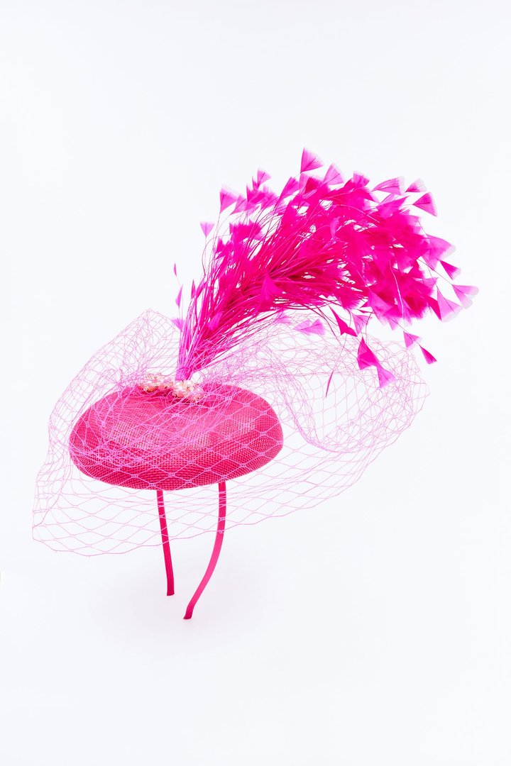 Grand Entrance Fascinator - Fuchsia