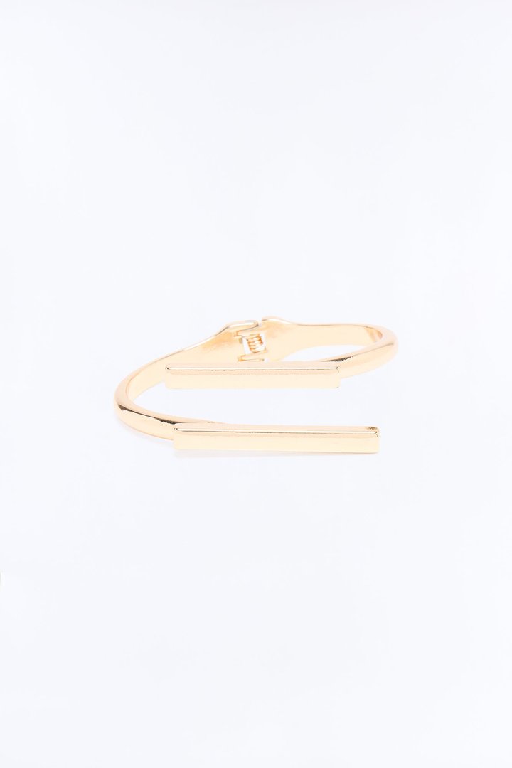 Met At The Bar Bracelet - Gold