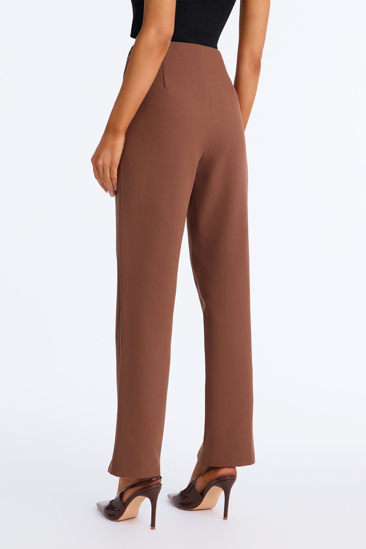 About Her Business Capri Trouser Pant - Coco
