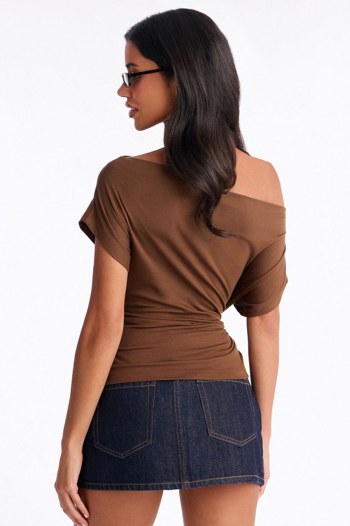 Eva Effortless One Shoulder Top - Chocolate
