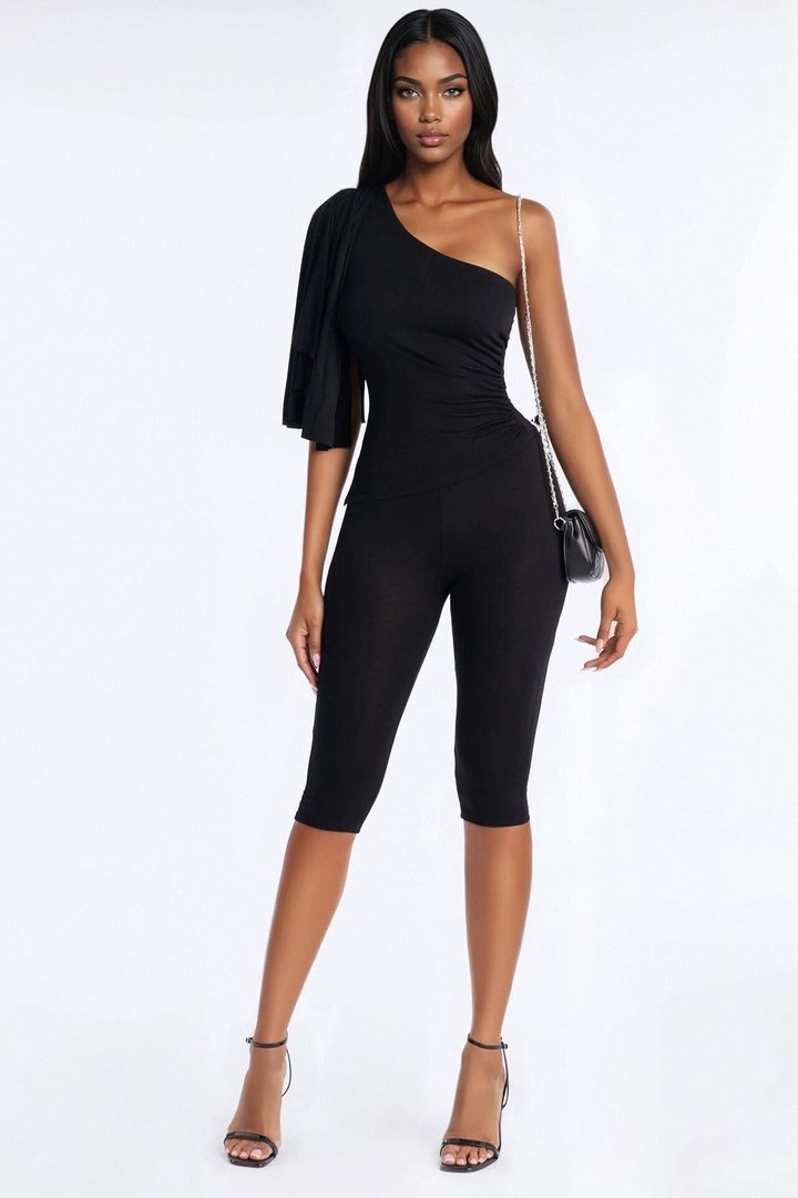 Always On Your Mind Capri Set - Black