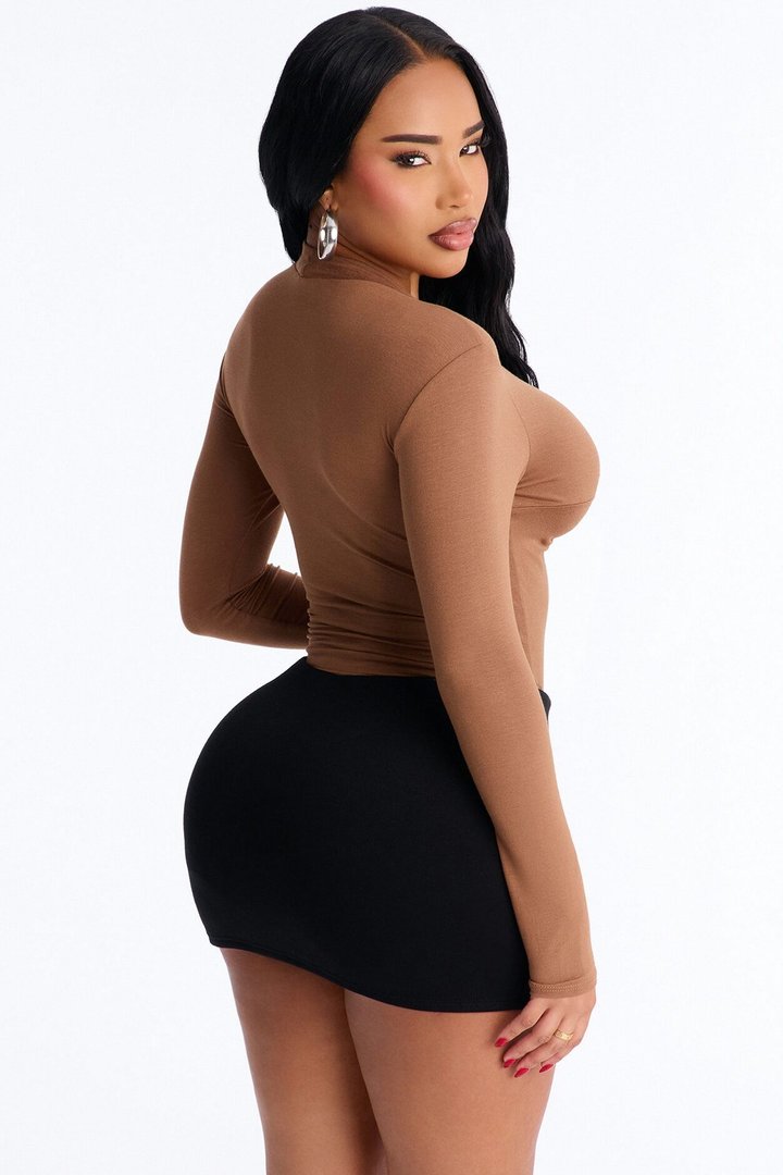 Pure Twist V-Neck Long Sleeve Top - Mocha