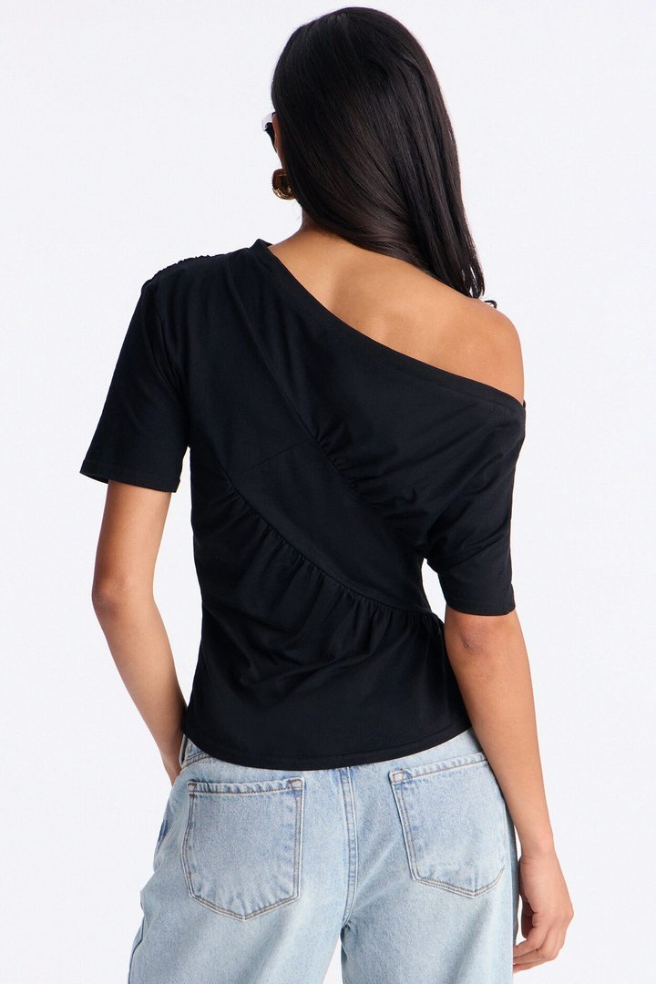 Brooklyn Ruched Off Shoulder Short Sleeve T-Shirt - Black