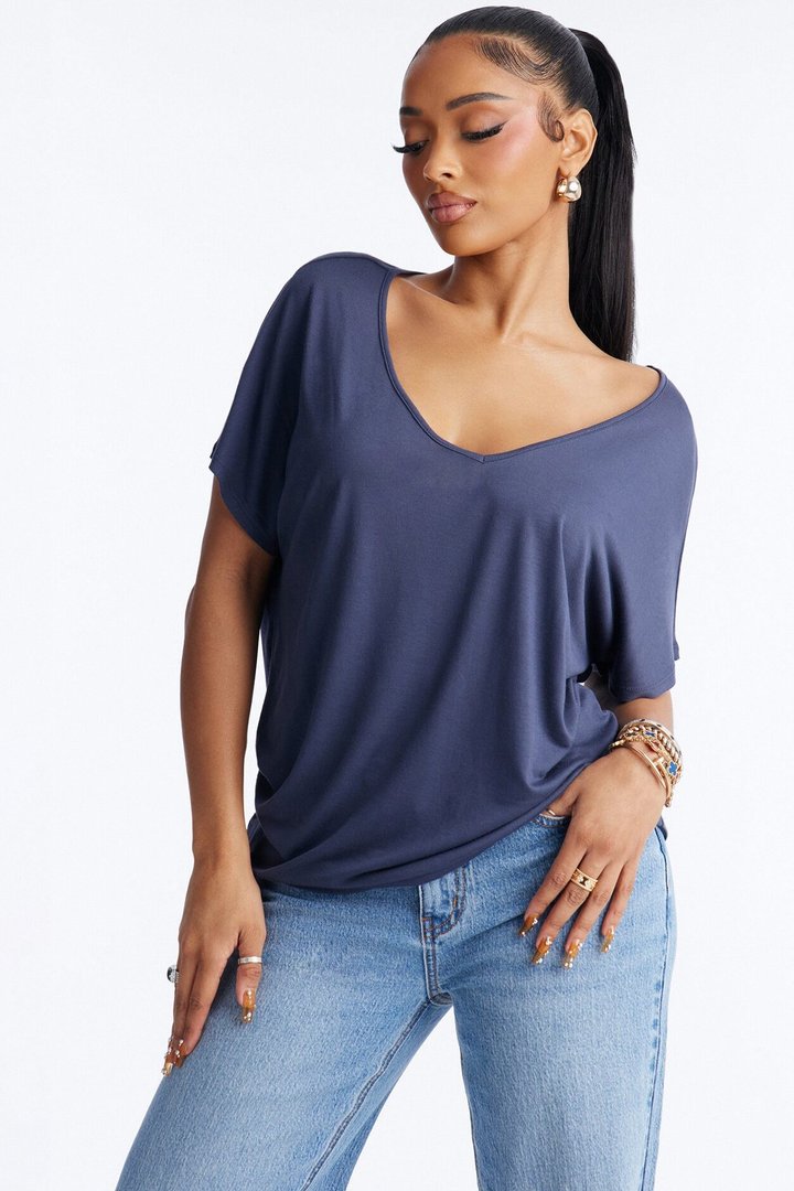 Tasmin Oversized V Neck Tee - Navy
