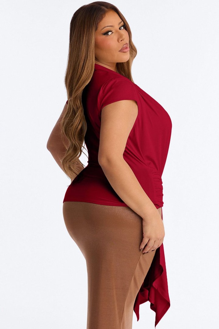 Vividly Sharp Drape Short Sleeve Top - Red