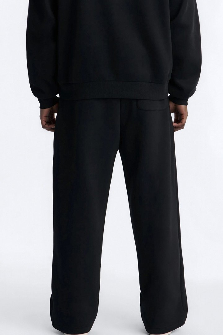Baggy Mixed Media Tapestry Paneled Sweatpants - Black
