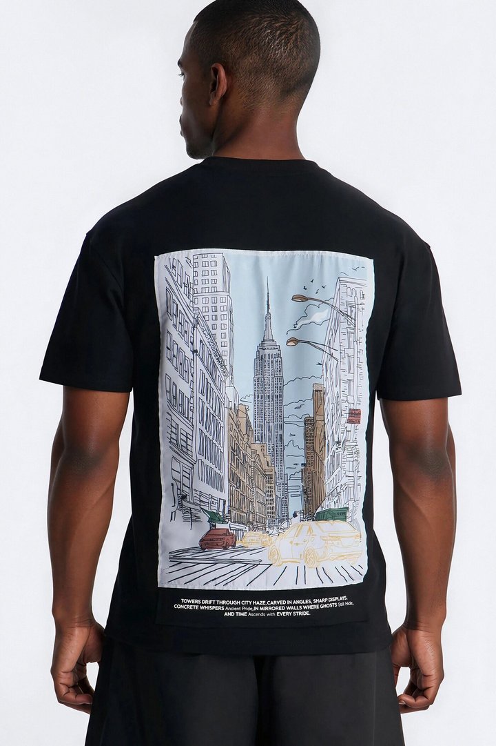 Busy Streets Of NYC Short Sleeve Tee - Black
