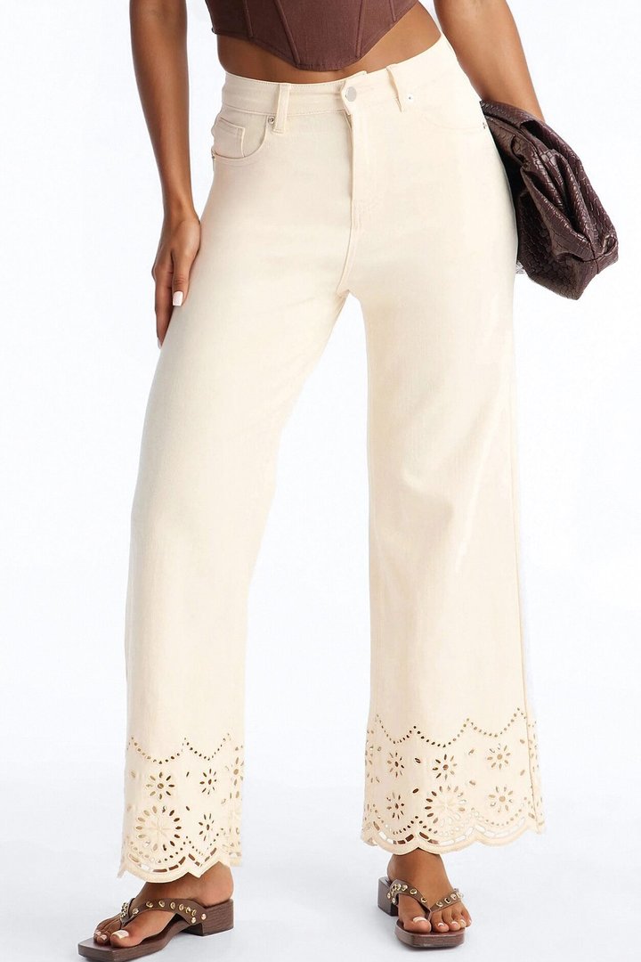 Valencia Eyelet Trim Premium Denim Stretch Jeans - Cream