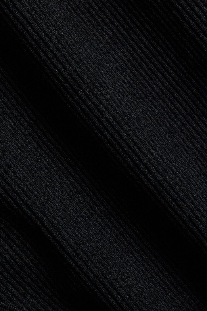 SeamlessLift™ Scoop Neck Racerback Active Tank - Black