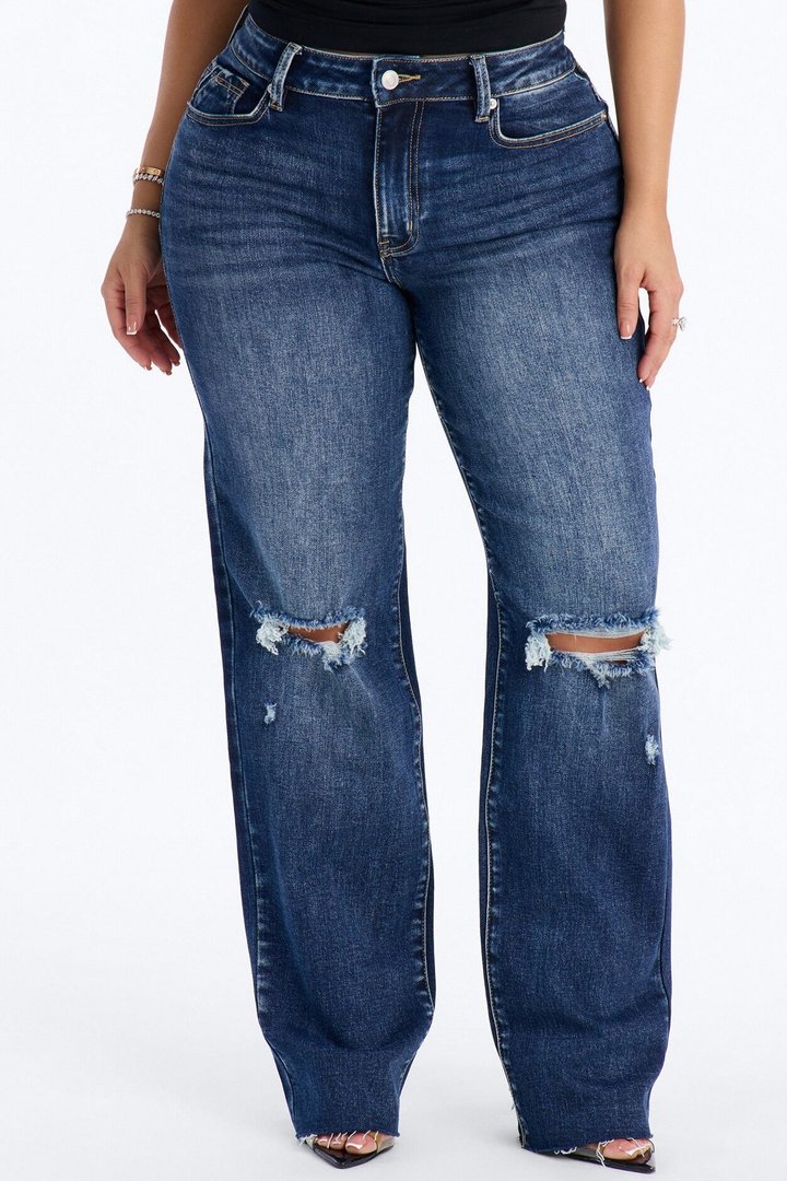 Meadow Lane Stretch Straight Leg Jeans - Medium Wash
