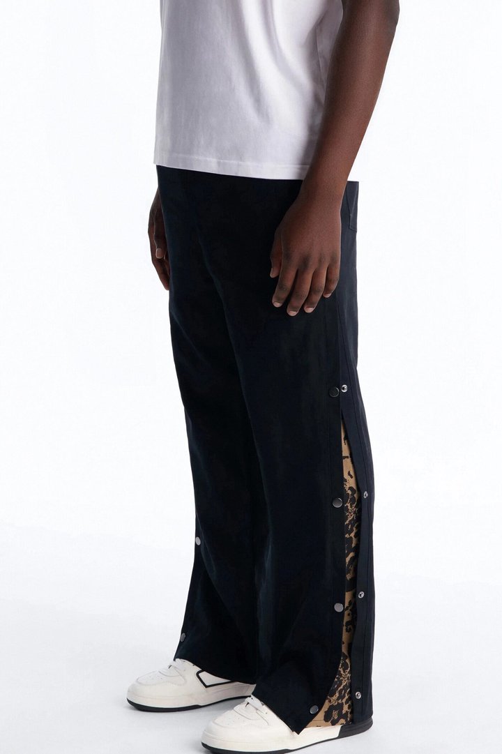 Straight Print Hint Studded Pant - Black