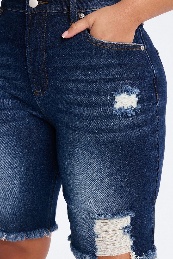 Came To Win Stretch Denim Bermuda Shorts - Dark Wash